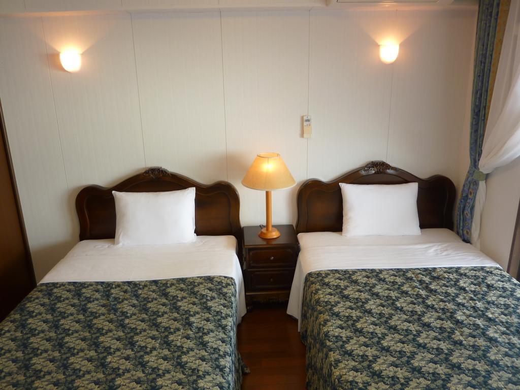 Morimar Resort Hotel Yomitan Cameră foto
